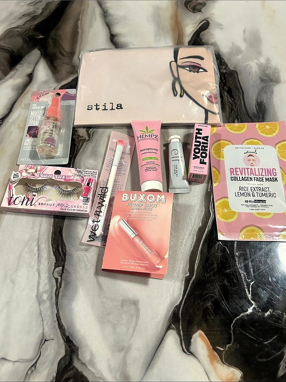 stila Makeup Bag with Cosmetics in Pink & Black NWT